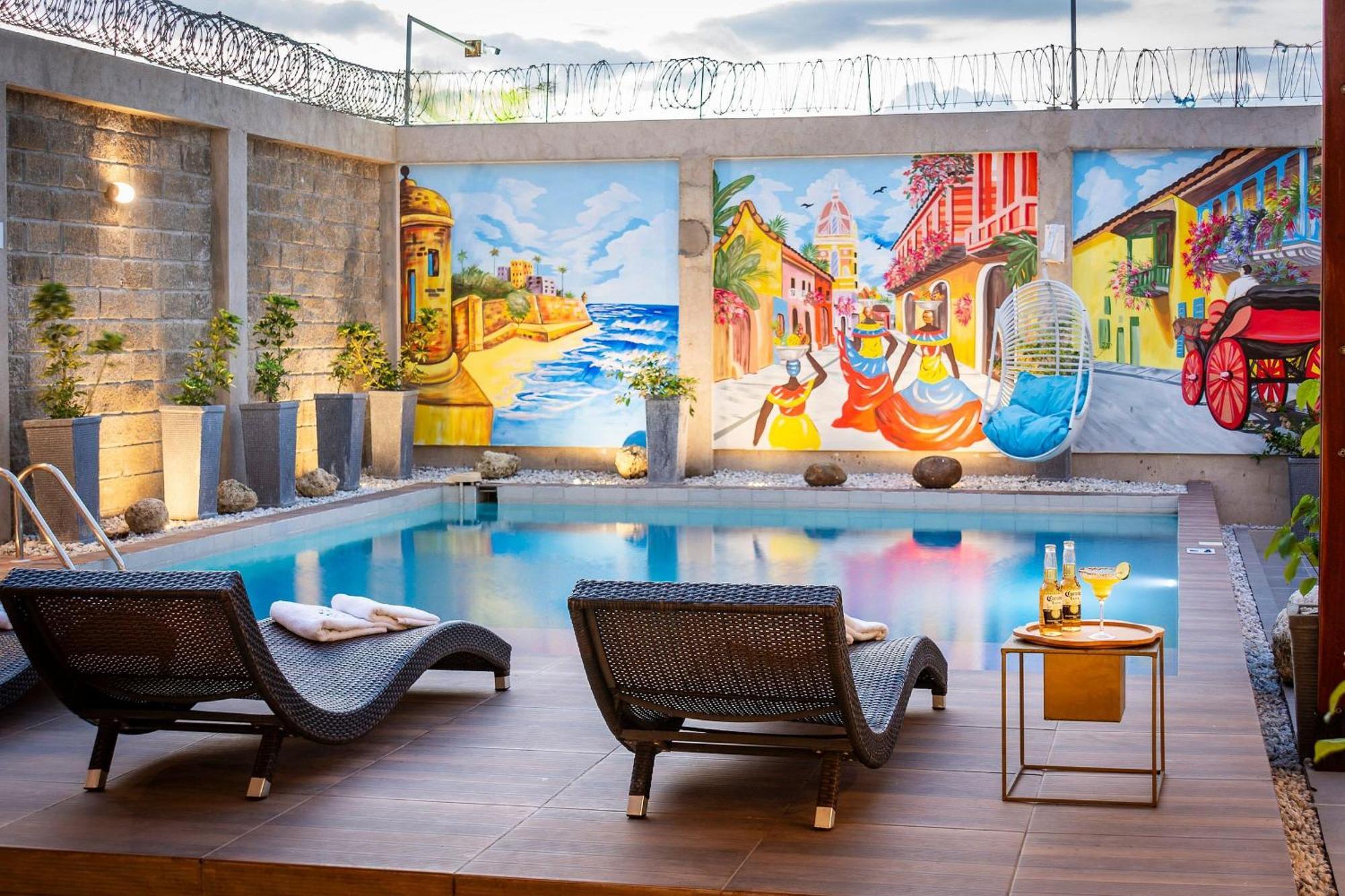 Amazing Beach House 13Br W/Pool & Staff Cartagena Esterno foto