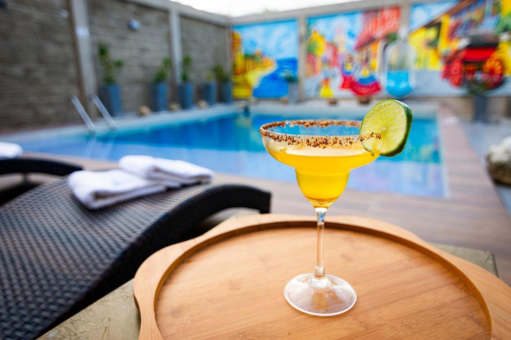 Amazing Beach House 13Br W/Pool & Staff Cartagena Esterno foto